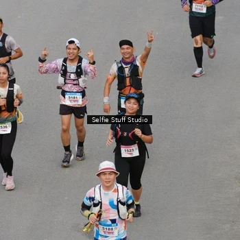 Runner Photo 8975605