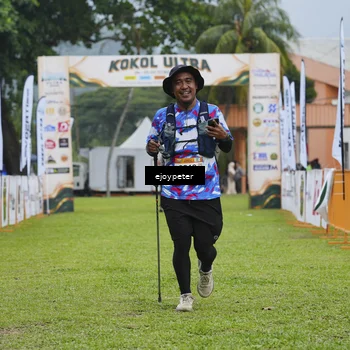 Runner Photo 8975634
