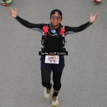 Runner Photo 8975649