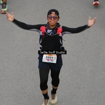 Runner Photo 8975655