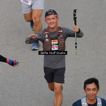 Runner Photo 8975669