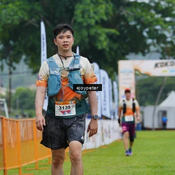Runner Photo 8975670