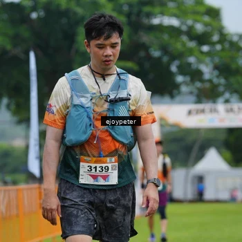 Runner Photo 8975674
