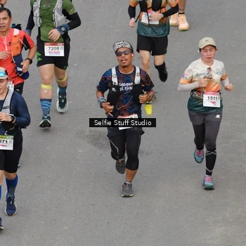 Runner Photo 8975675