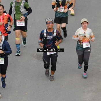 Runner Photo 8975678