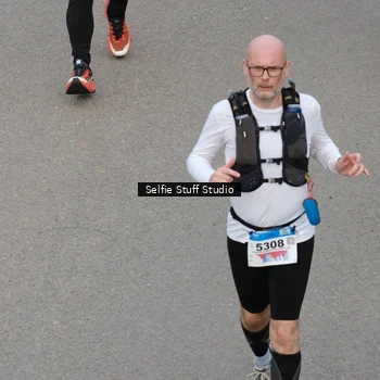 Runner Photo 8975680