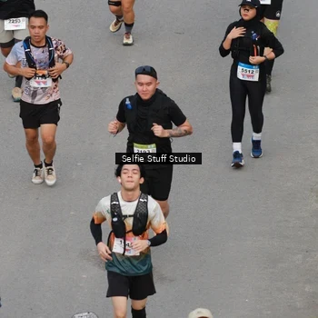 Runner Photo 8975682