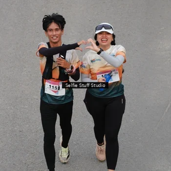 Runner Photo 8975700