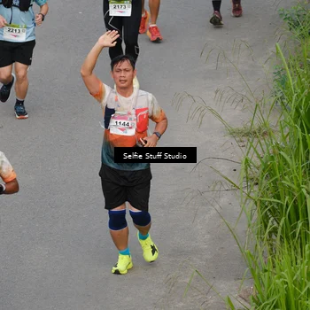 Runner Photo 8975706