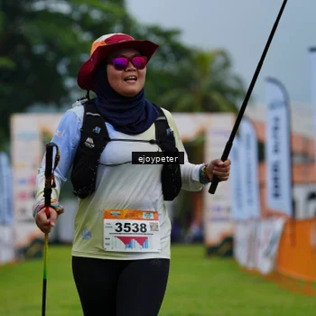 Runner Photo 8975721