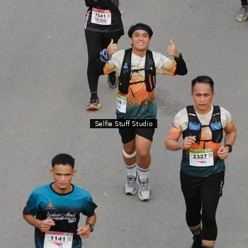 Runner Photo 8975736