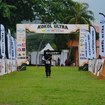 Runner Photo 8975743