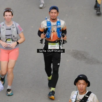 Runner Photo 8975752