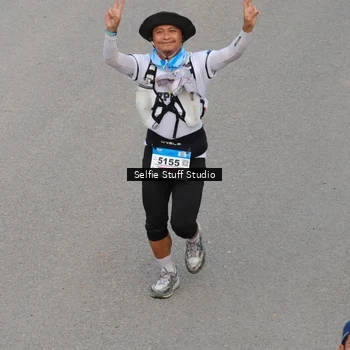 Runner Photo 8975753