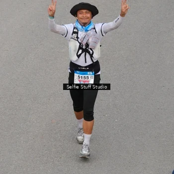 Runner Photo 8975756