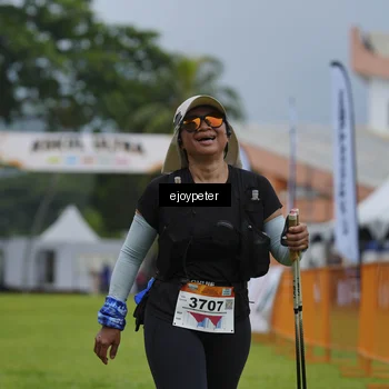 Runner Photo 8975780