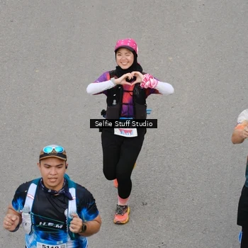 Runner Photo 8975786