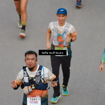 Runner Photo 8975857