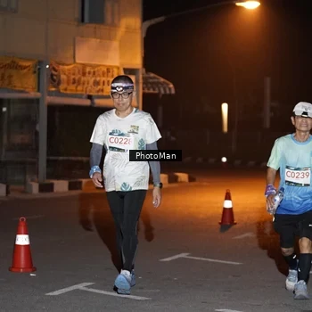 Runner Photo 8975863