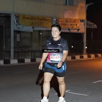 Runner Photo 8975873