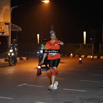 Runner Photo 8975879
