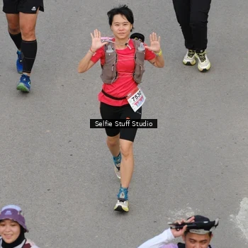 Runner Photo 8975896