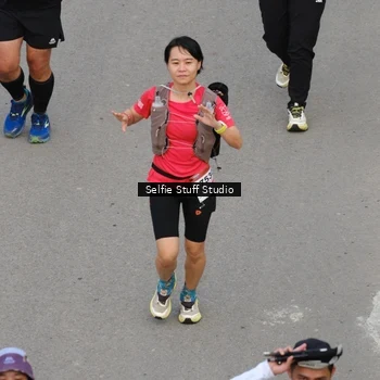 Runner Photo 8975906