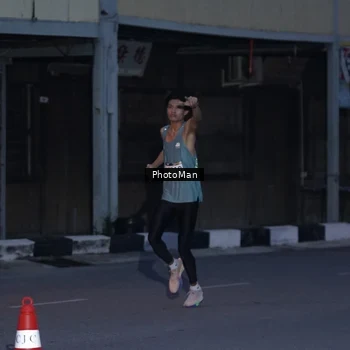 Runner Photo 8975919