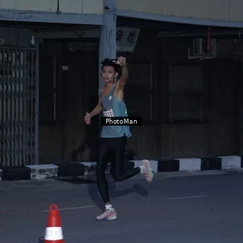 Runner Photo 8975920