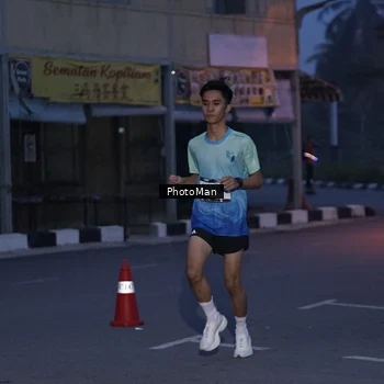 Runner Photo 8975924