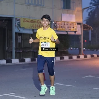Runner Photo 8975957