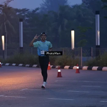 Runner Photo 8975960