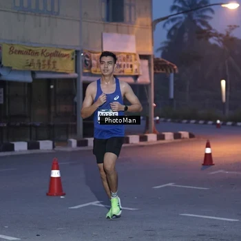 Runner Photo 8975961