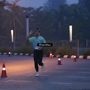 Runner Photo 8975967