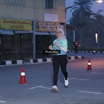 Runner Photo 8975973