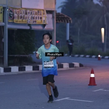 Runner Photo 8975988