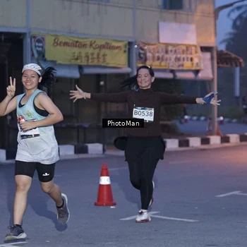 Runner Photo 8976014