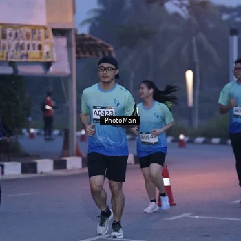 Runner Photo 8976036