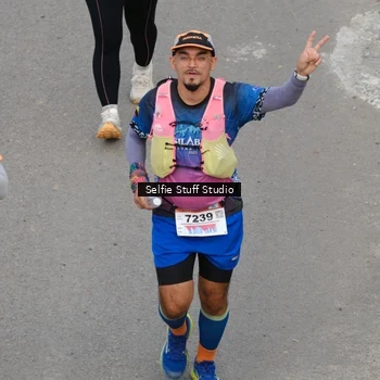 Runner Photo 8976064