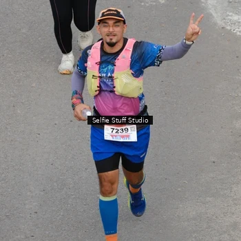 Runner Photo 8976076