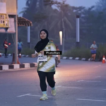 Runner Photo 8976082
