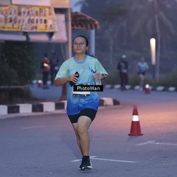 Runner Photo 8976091
