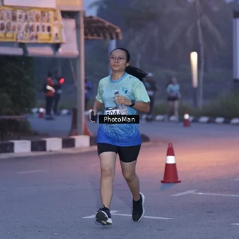 Runner Photo 8976093