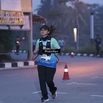 Runner Photo 8976096