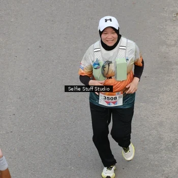 Runner Photo 8976105
