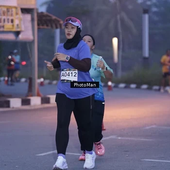 Runner Photo 8976114