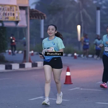 Runner Photo 8976121