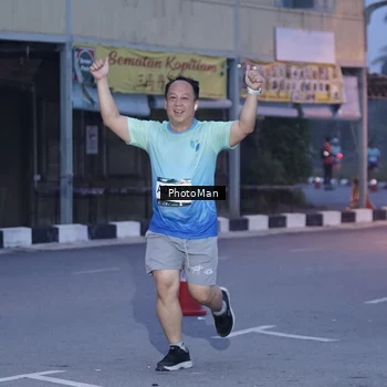Runner Photo 8976125