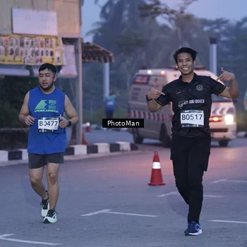 Runner Photo 8976150