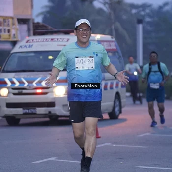 Runner Photo 8976151